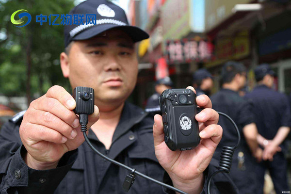 警用執(zhí)法記錄儀移動(dòng)物聯(lián)卡平臺(tái)有什么功能？太實(shí)用了