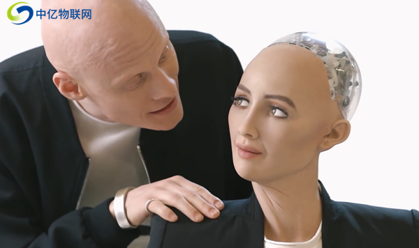 機器人流量卡是什么？物聯(lián)卡在人工智能中起到什么作用？