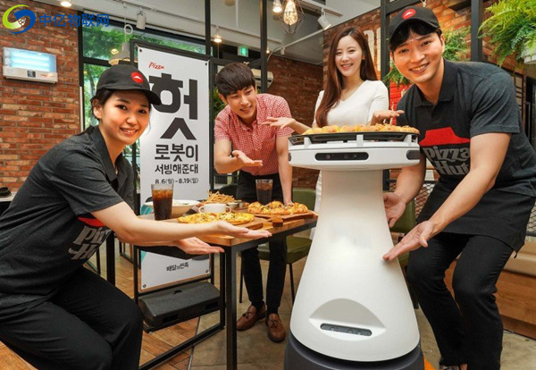 物聯(lián)網(wǎng)流量卡解決方案：迎賓智能機器人怎么連接網(wǎng)絡(luò)？